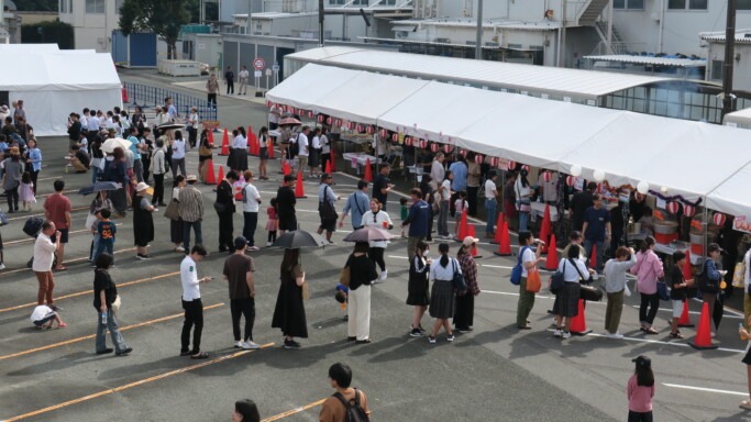 従業員による出店